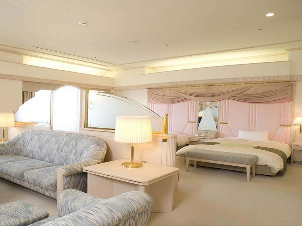 Rihga Royal Hotel Niihama Exterior photo